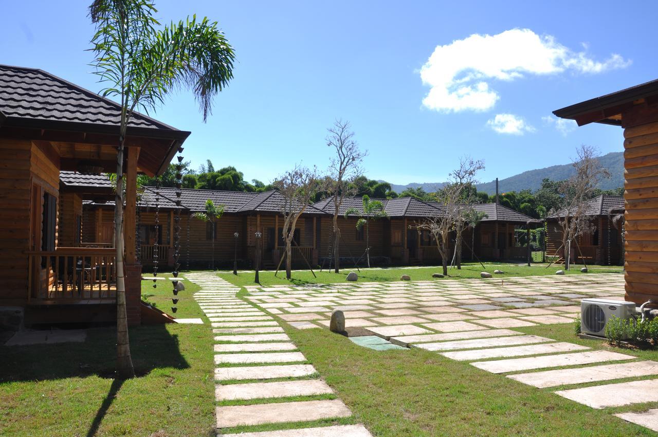 Carmen Hotel & Villas Jarabacoa Dış mekan fotoğraf
